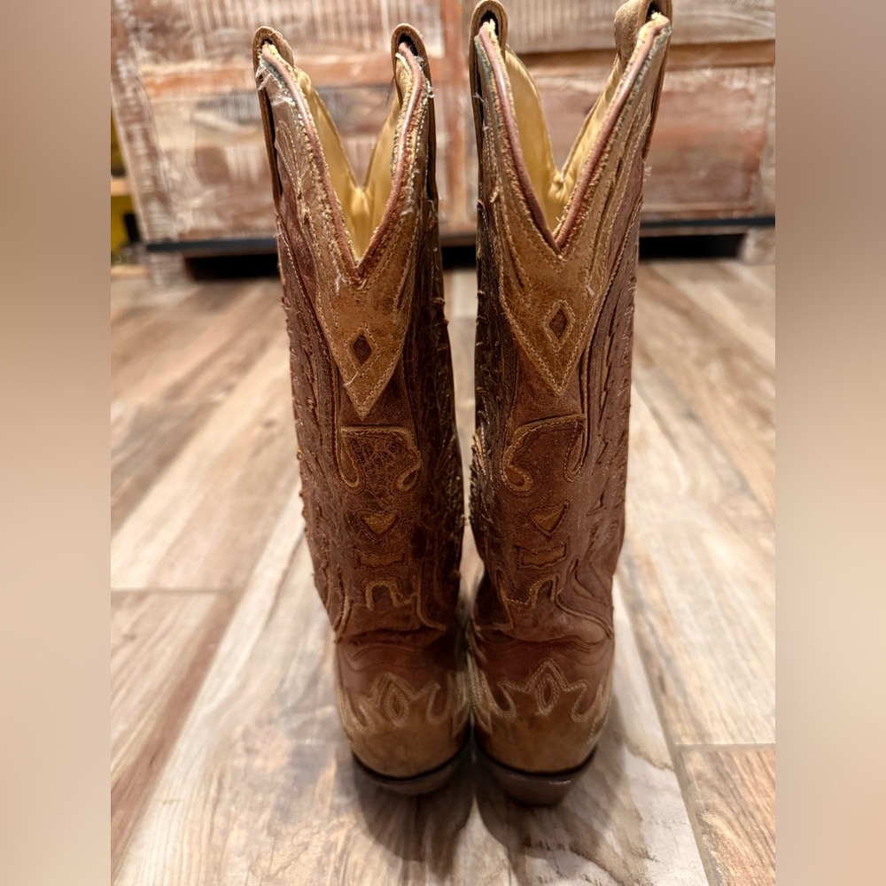 Corral Women's Brown Distressed Eagle Overlay Western Cowgirl Boots - Picture 4 of 8